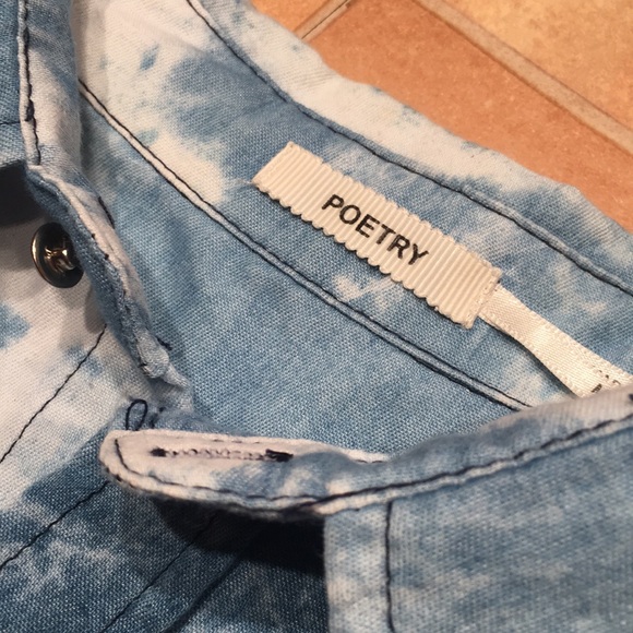 Cropped button up - Picture 2 of 5